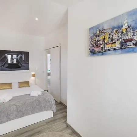 Lovelystay Flat At Mouraria's Heart * ליסבון